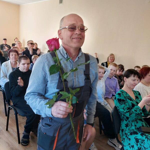 Skolas POPIELAS priekšnesumi