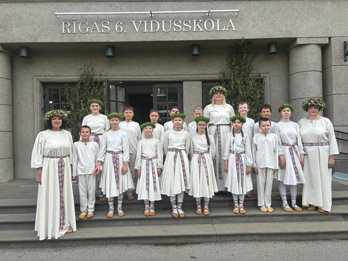 Latvijas skolēnu dziesmu un deju svētki